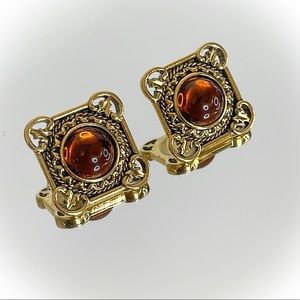 💕Beautiful Vintage Fashion Earrings Gold Tone💕